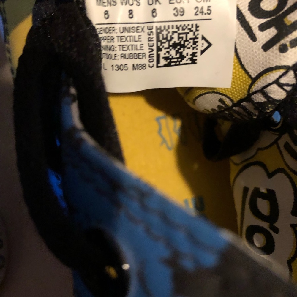 Simpsons Converse Blue High-Tops with Graphic Design - Picture 9 of 10